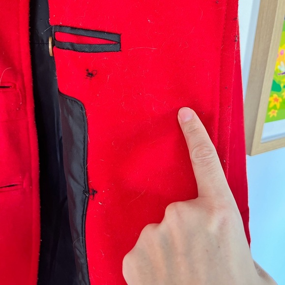 Woman Zara Bold Red Trench Coat. Perfect for cool/cold weather - Picture 12 of 14